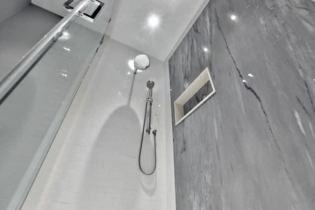 Bathroom renovation in Markham - view 4