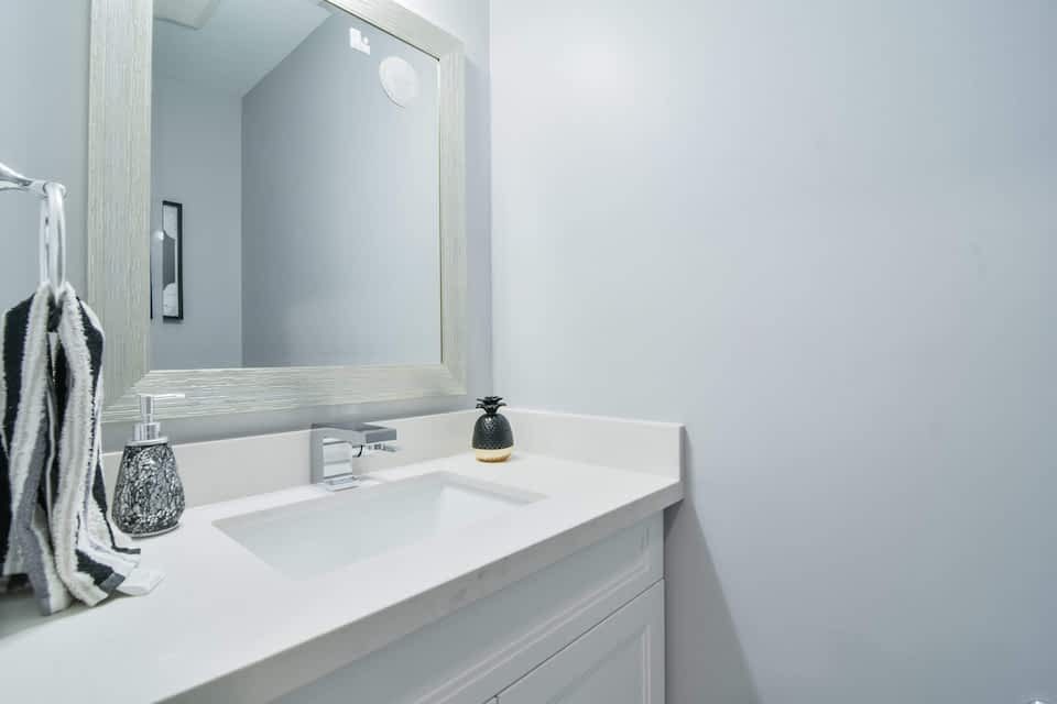 Bathroom renovation in Brampton - view 1