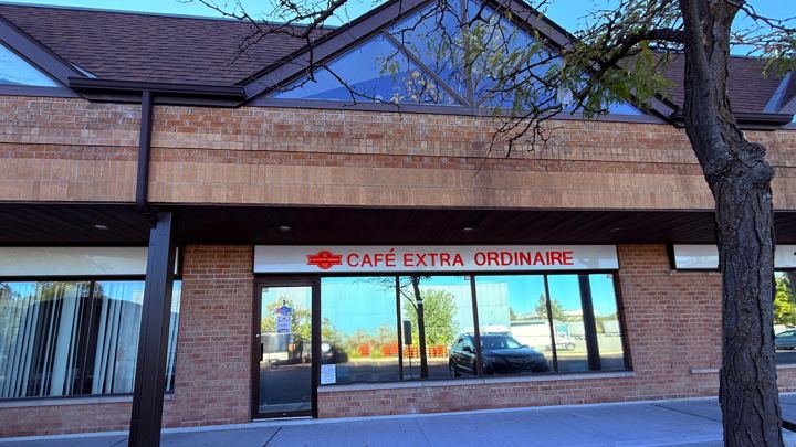 Storefront — Café Extra Ordinaire